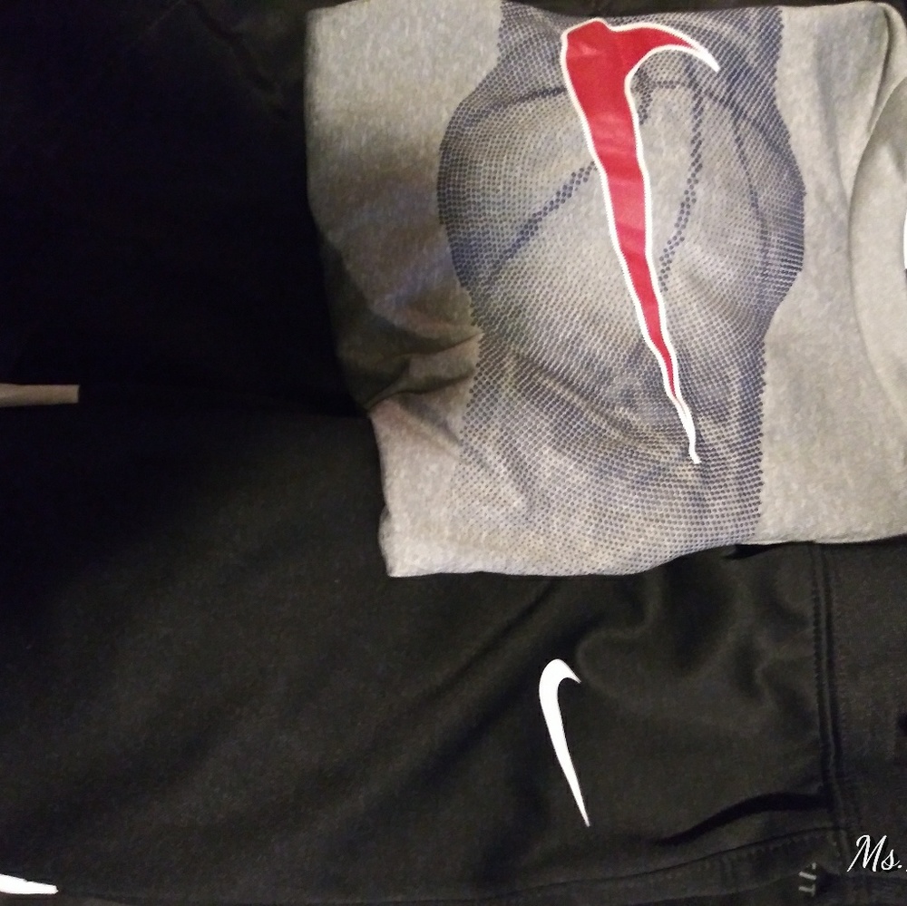 2 piece nike jogger set